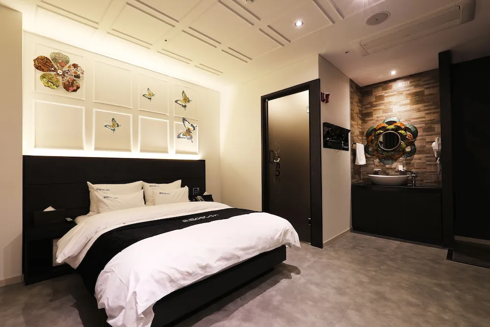 Hotels Image
