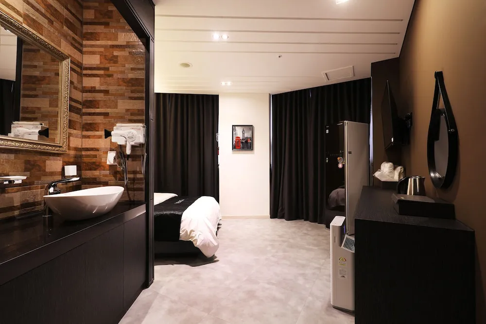 Hotels Image