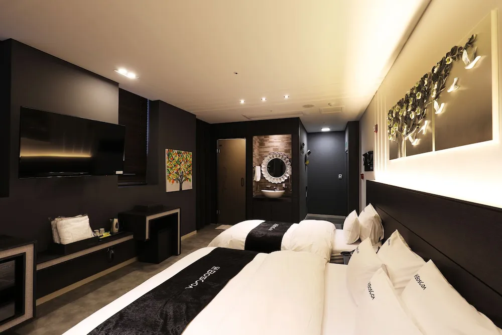 Hotels Image